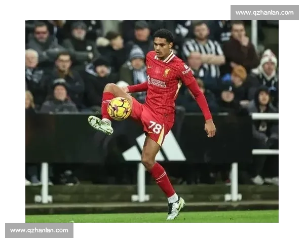 勒沃库森敲定宽萨转会,独立运作避开维尔茨交易影响 勒沃库森敲定宽萨转会,独立运作避开维尔茨交易影响