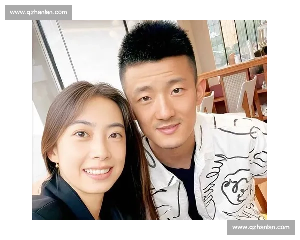 谌龙王适娴红石峡闲步：笔墨与初心的邂逅